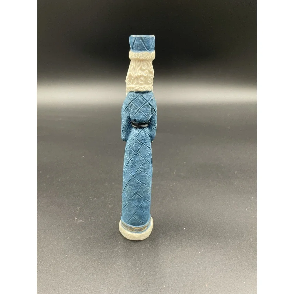 Pier 1 Thin Old World Santa in Blue & Cream